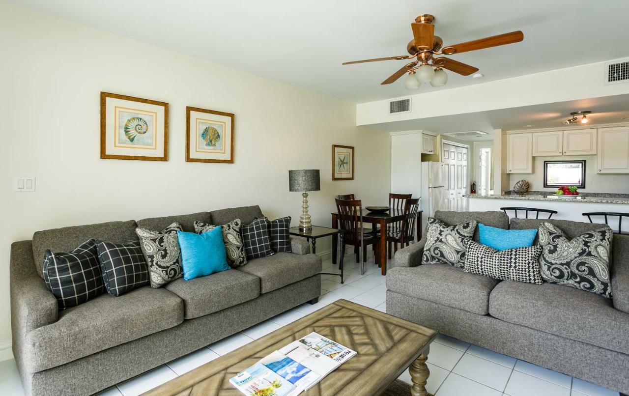 Beach Living At Island Pine Villas Blp George Town Exterior photo